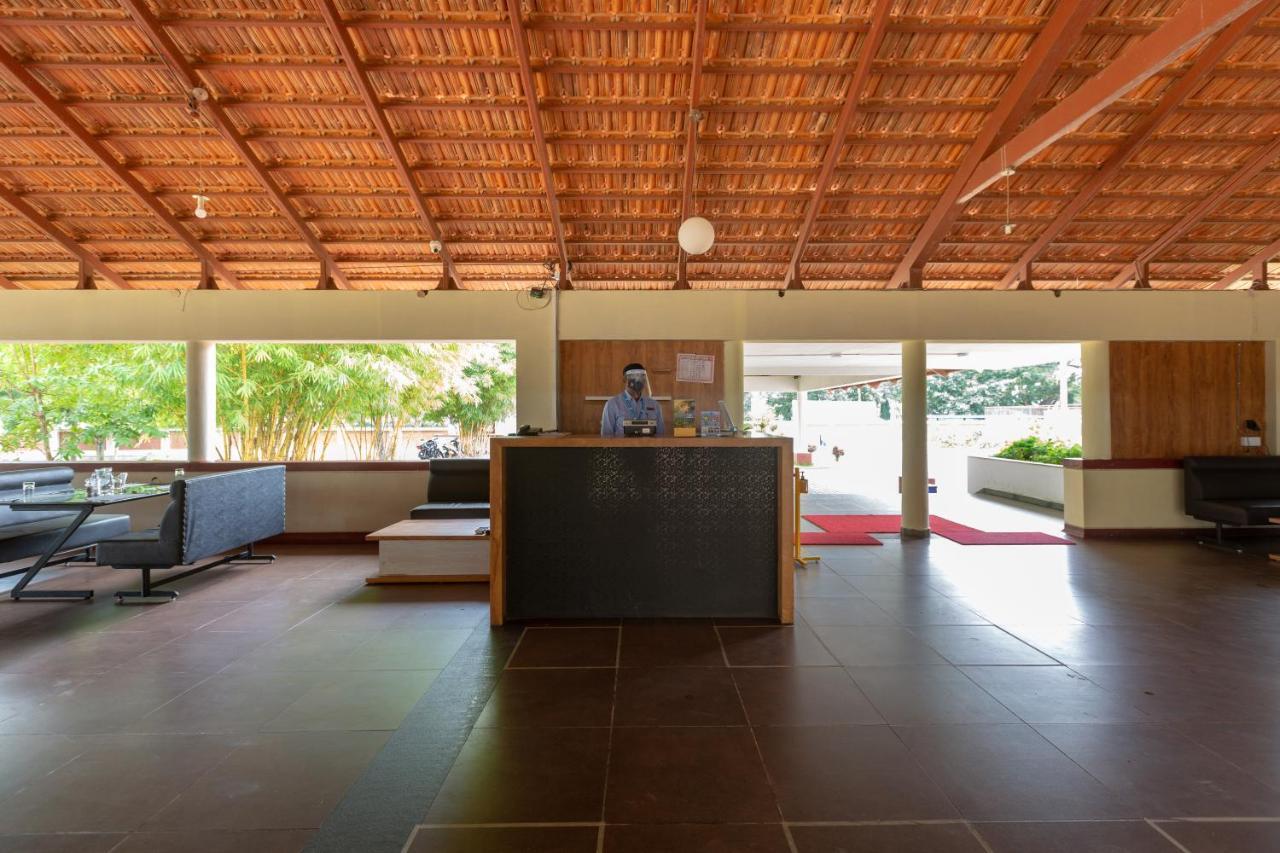 Kstdc Hotel Mayura Yagachi, Belur Belur  Exterior foto